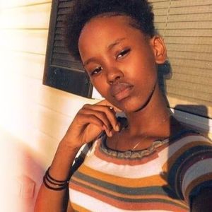 Meet your Posher, Joyce